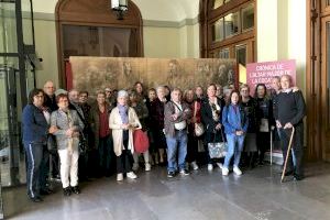 La Diputació activa un servei de transport gratuït per a visitar l'exposició de Traver Calzada en el Palau Provincial