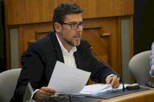 El diputado de Infraestructuras defiende fomentar bonificaciones para proyectos que incluyan energías renovables e innovación