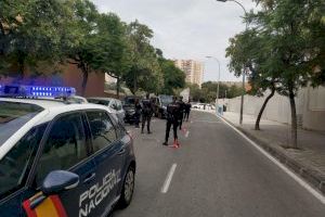 Caçat un home a Alacant amb cocaïna, *speed i pastilles d'èxtasis en el maleter del cotxe