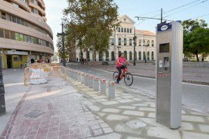 Movilidad desplaza una estación de Valenbisi a la estación de Pont de Fusta para facilitar la intermodalidad