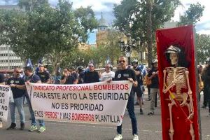 Los bomberos se plantan: “Menos peros y más bomberos en la plantilla”