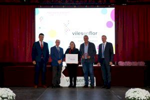 Almussafes rep tres Flors d'Honor en la Gala Viles en Flor de la Comunitat Valenciana