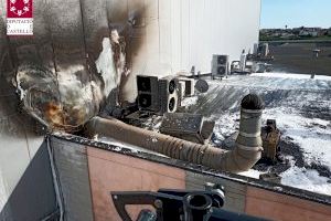 Así ha quedado el centro comercial de Benicarló tras el aparatoso incendio