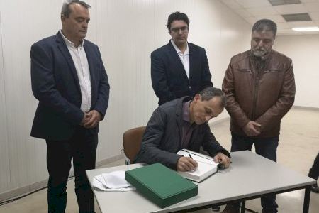 El Ministro de Ciencia e Innovación, pedro Duque visita la Cooperativa Agrícola de Villena