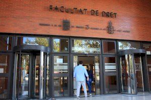 La Universitat de València, segona millor d’Espanya en Dret en el rànquing Times Higher Education (THE) per matèries