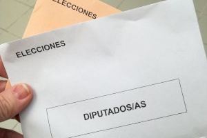 Apareixen paperetes del Senat per Múrcia en un col·legi electoral d'Alacant