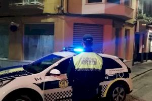 Auxilien a un matrimoni d'avançada edat després de quedar atrapats en el seu habitatge en flames