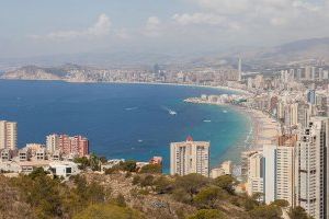 A que no sabies aquestes curiositats sobre Benidorm?