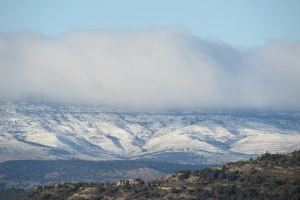 El mant blanc amb el qual ha començat el dia l'interior de Castelló