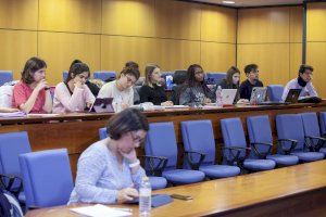 Javier Gil: «Airbnb es un modelo profesionalizado basado en lógicas mercantiles decoradas de economía social y colaborativa» - (foto 4) Javier Gil: «Airbnb es un modelo profesionalizado basado en lógicas mercantiles decoradas de economía social y colaborativa» - (foto 4)