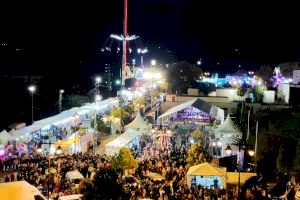 Ontinyent combina història i espectacle en una multitudinària inauguració de la seua Fira més completa