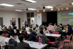 Alumnado de Quart de Poblet participa en el taller “Oler y saborear con el cerebro”