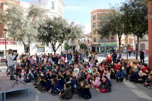 La infancia de Quart de Poblet celebra el 30 aniversario de la Convención de los Derechos de los niños y niñas