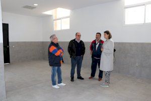 El departamento de Mantenimiento mejora tres locales sociales del barrio de Baladre de Sagunto