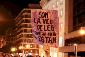 La lucha contra la violencia de género llena las calles de Valencia: "No son muertas, son asesinadas"