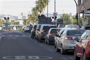 FGV reduce el tiempo de cierre de las barreras del paso a nivel de Beniardá para minorar los atascos