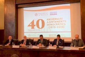 Such participa en las jornadas '40 años de ayuntamientos democráticos' que organiza la Universitat de València