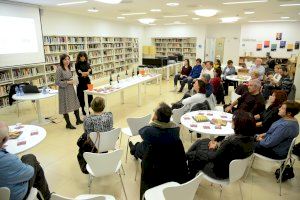 La Biblioteca de Paiporta estrena propuesta cultural con un nuevo ciclo de literatura