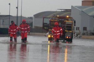 Alerta por un temporal de lluvia torrencial, fuerte viento y frío en la Comunitat