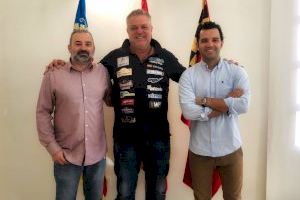 El Alcalde de Paterna recibe al paternero Titen Olmos, tercer puesto en el Campeonato de España de Rallyes