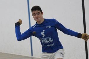 Els Quarts de final de l'Individual Sub-18 de raspall es juguen a Piles