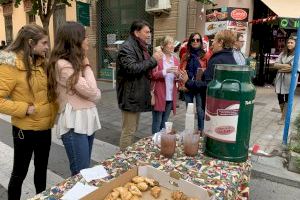 Más de setenta comercios celebran la I edición de ‘Comercios a la Calle’ en la calle Quintana Más de setenta comercios celebran la I edición de ‘Comercios a la Calle’ en la calle Quintana
