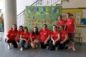 Pulseras que salvan vidas, nuevo proyecto solidario del AMPA del colegio Bisbe Hervàs para estas navidades