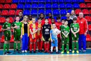 Alumnos del Colegio de Niños Huérfanos de San Vicente Ferrer participan en San Petersburgo en un torneo de fútbol sala entre orfanatos