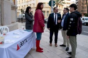 José Martí y Patricia Puerta participan en los actos del Día Mundial de la Esclerosis Múltiple