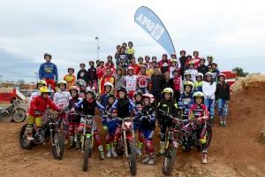 Toni Bou forma a los “futuros campeones” en el VII Stage de Trial