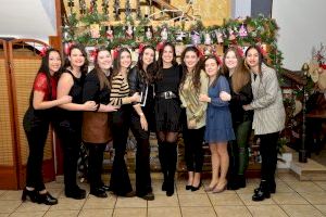 Les falleres de Burriana brinden per Nadal - (foto 3)