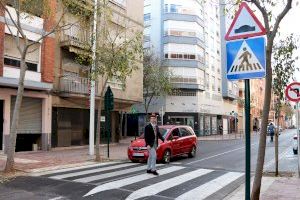 Castelló mejora la seguridad vial en la calle Juan de Austria con reductores de velocidad