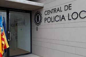 Pillan en pleno de centro de Burriana a un hombre con una bolsa llena de cannabis