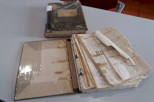 Alberic restaura sus deteriorados libros históricos del Registro Civil - (foto 2) Alberic restaura sus deteriorados libros históricos del Registro Civil - (foto 2)
