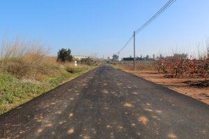 L'Ajuntament d'Almussafes reasfalta 1.699 m2 més de vies rurals - (foto 2)