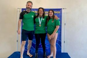 Los Masters del NiE Gandia vuelven del Autonómico de Natación con tres oros, una plata y un bronce