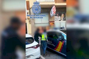 Atraca un supermercado en Benidorm con un destornillador