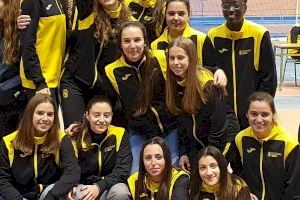 Las chicas del CA Safor Teika quedan terceras en el campeonato autonómico absoluto por clubes bajo techo