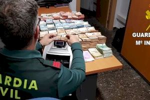 Encuentran 655.000 euros en el interior de un vehículo en Sagunto