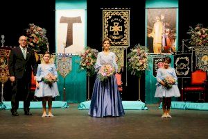 Azucena Guimerá Palop es nombrada como Reina del Encuentro de la Semana Santa de Torrent