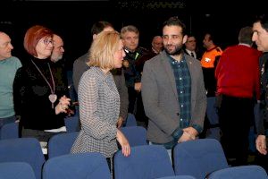 L'alcalde de Sagunt felicita la Policia Nacional en l'acte de celebració del 196 aniversari del cos de seguretat - (foto 2) L'alcalde de Sagunt felicita la Policia Nacional en l'acte de celebració del 196 aniversari del cos de seguretat - (foto 2)