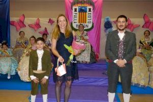 La Falla Rincón de Loix de Benidorm celebra la exaltación de su Fallera Mayor, Verónica Perulero Tomás