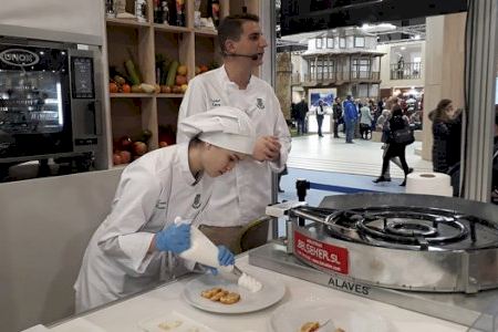 Gastronomía, mar y montaña, propuestas de Puçol para atraer turismo de calidad