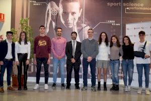 Un total de ocho alumnos de Bachillerato y Ciclos Formativos se benefician del Programa UMH Promesas Deportivas