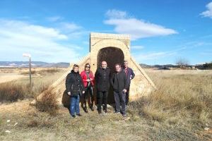 El diputado de Cultura, Xavier Rius, visita Villar del Arzobispo