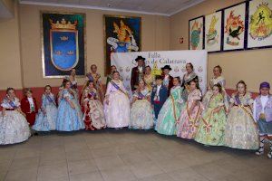 Sara Capdevila i Belén Va usar Valls, falleres majors de Quarts Calatrava - (foto 3)