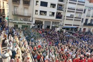 Alicia i Helena donen la benvinguda a les Falles de 2020 de Sueca en nom de tot el col·lectiu faller - (foto 2) Alicia i Helena donen la benvinguda a les Falles de 2020 de Sueca en nom de tot el col·lectiu faller - (foto 2)