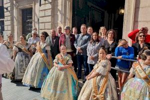 Alicia y Helena dan la bienvenida a las Fallas de 2020 de Sueca en nombre de todo el colectivo fallero