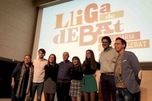 L’IES Enric Valor de Castalla i l’IES Nou Derramador d’Ibi guanyen a la UA i a la UMH les fases classificatòries de la Lliga de Debat de Secundària i Batxillerat de la Xarxa Vives