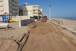 Las playas de Sueca siguen arrastrando las consecuencias del temporal